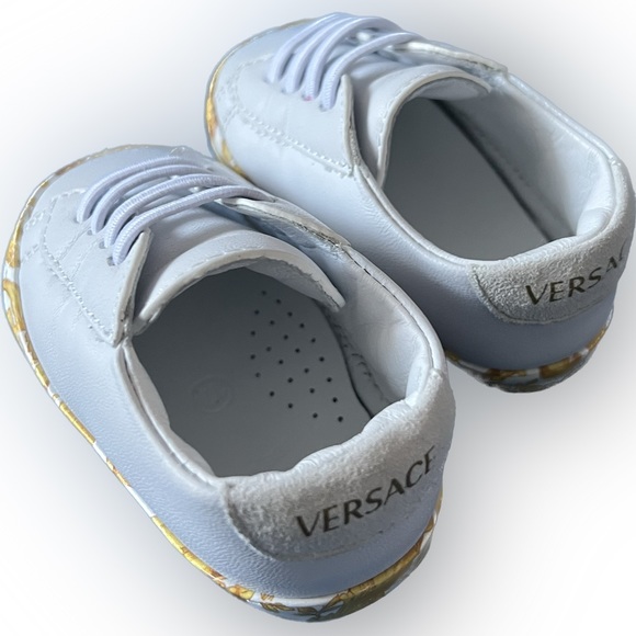 Versace Barocco Baby Shoes - Size 17 - 3-6 mos - Picture 4 of 5
